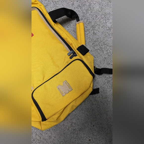 Manhattan Portage Ludlow Convertible Backpack - Picture 3 of 7